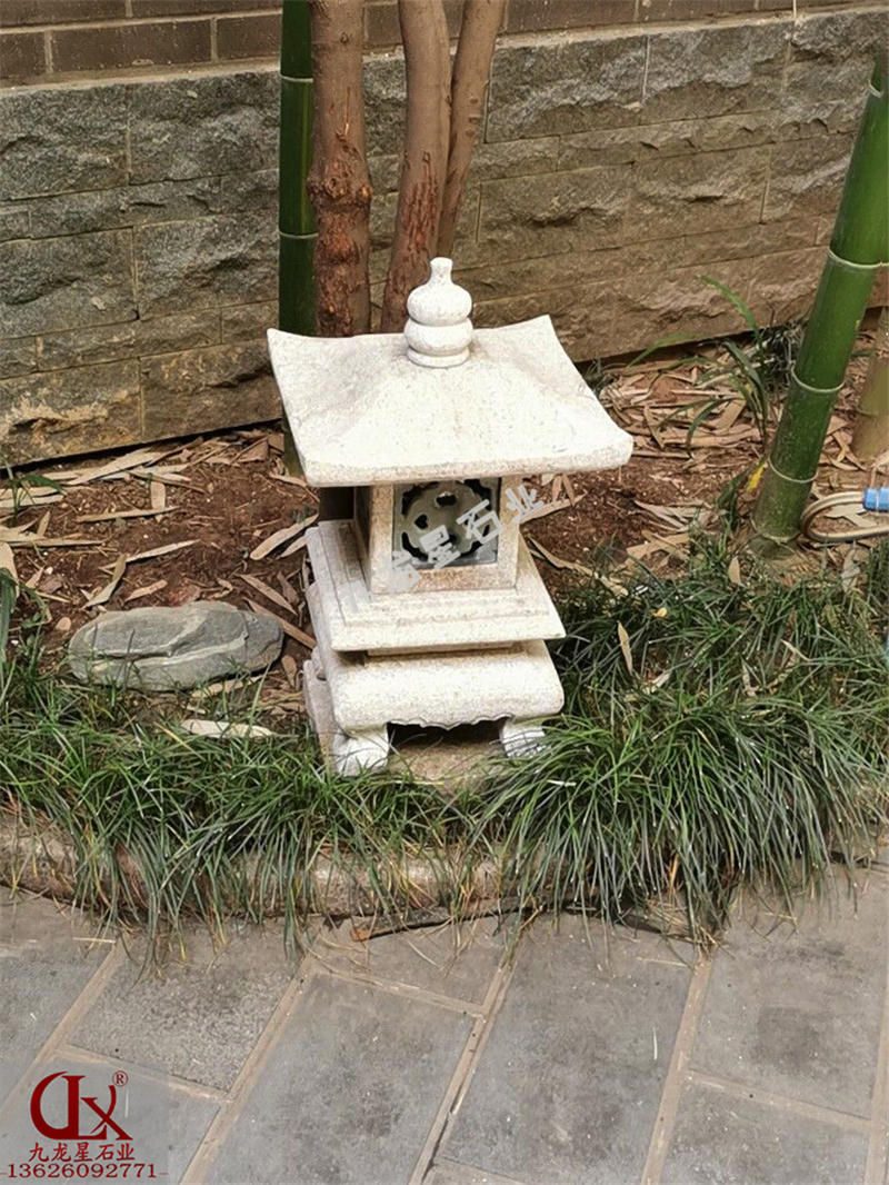 陕西省西安市▪花岗岩石雕灯笼